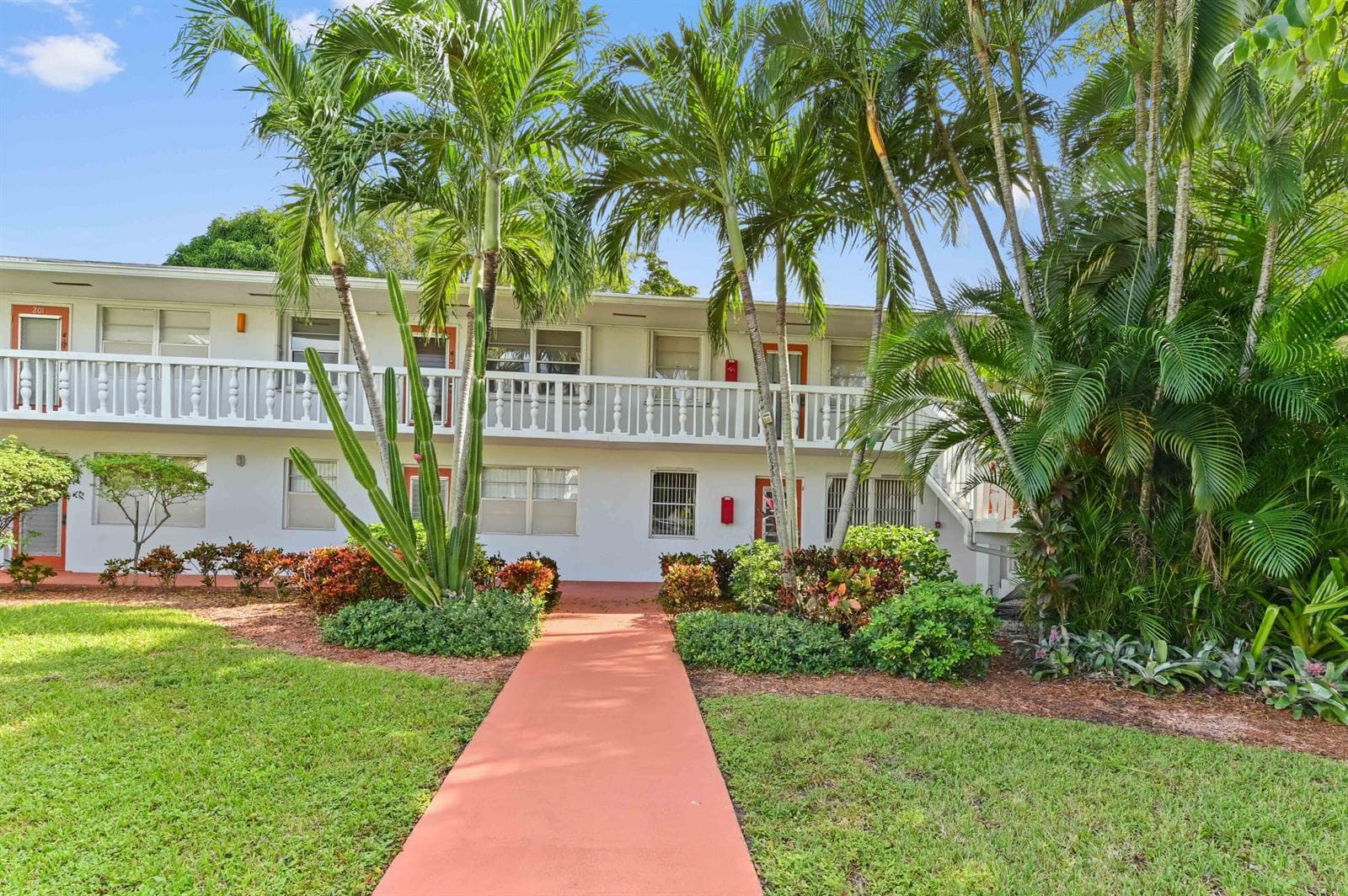 203 Ellesmere D, Deerfield Beach, FL 33442 — zdjęcie 2