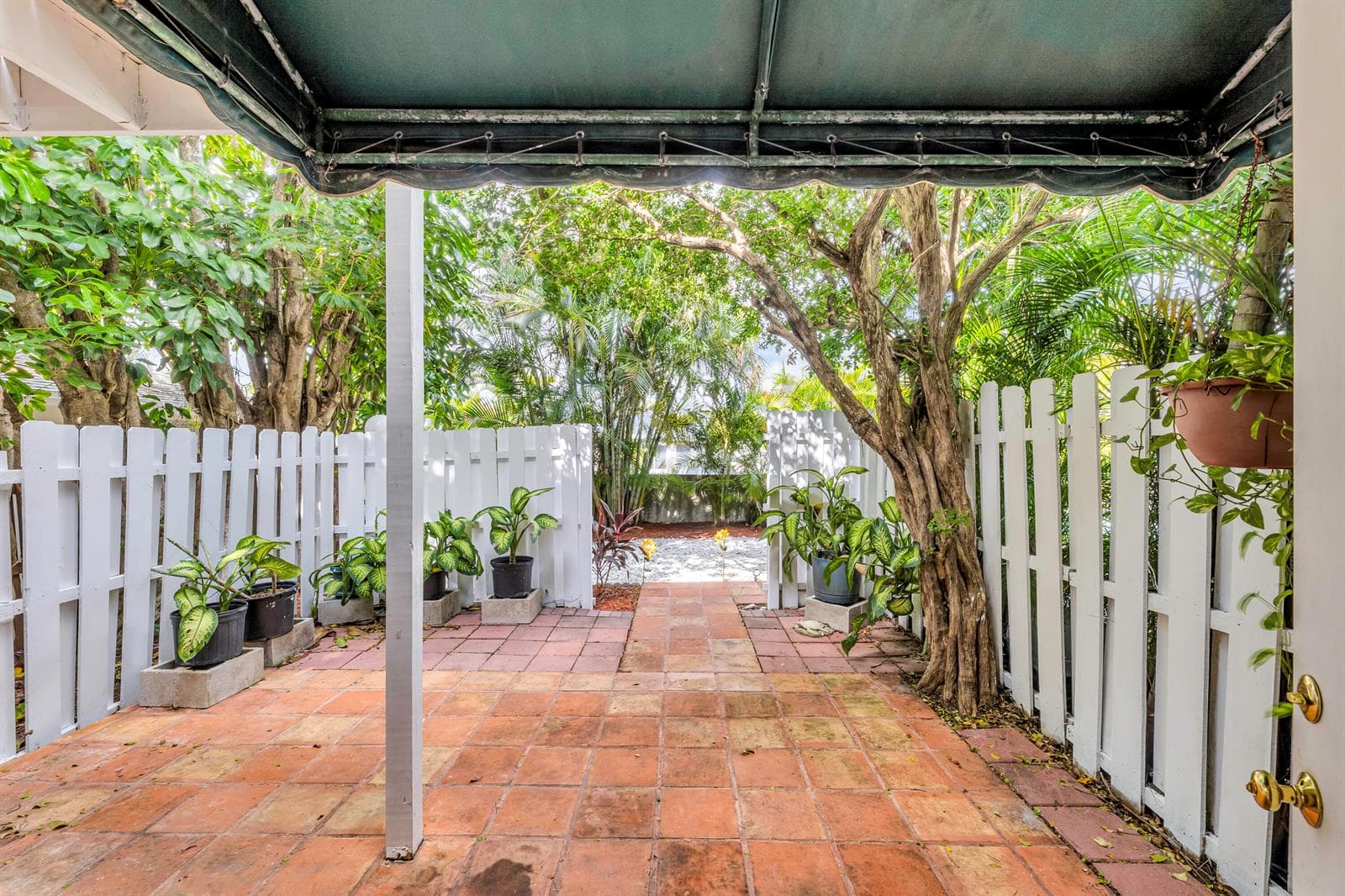 1912 NE 6th Street, Deerfield Beach, FL 33441 — zdjęcie 5