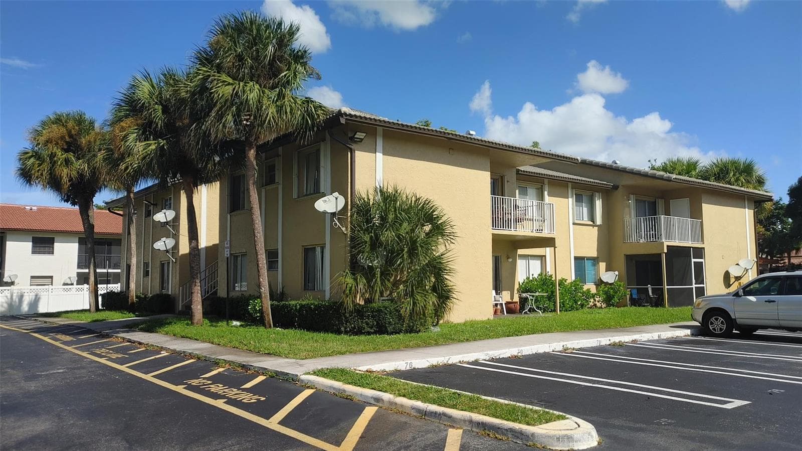 11585 NW 44th Street # 11585, Coral Springs, FL 33065 — zdjęcie 2