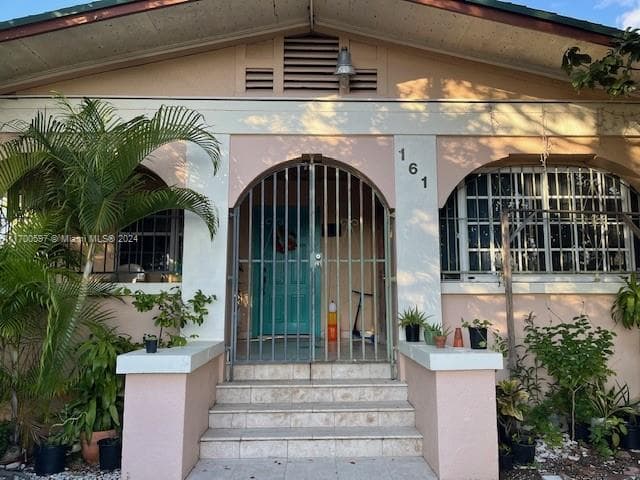 161 NW 35th St, Miami, FL 33127 — zdjęcie 2