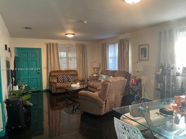 161 NW 35th St, Miami, FL 33127 — zdjęcie 5