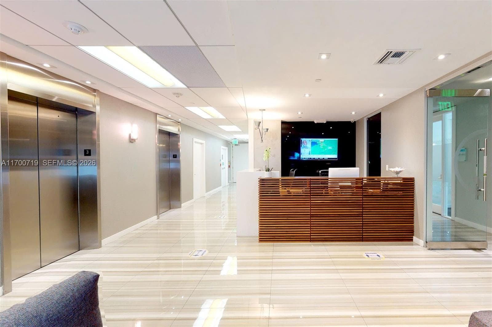 150 SE 2nd Ave # 319, FL 33131 — zdjęcie 5