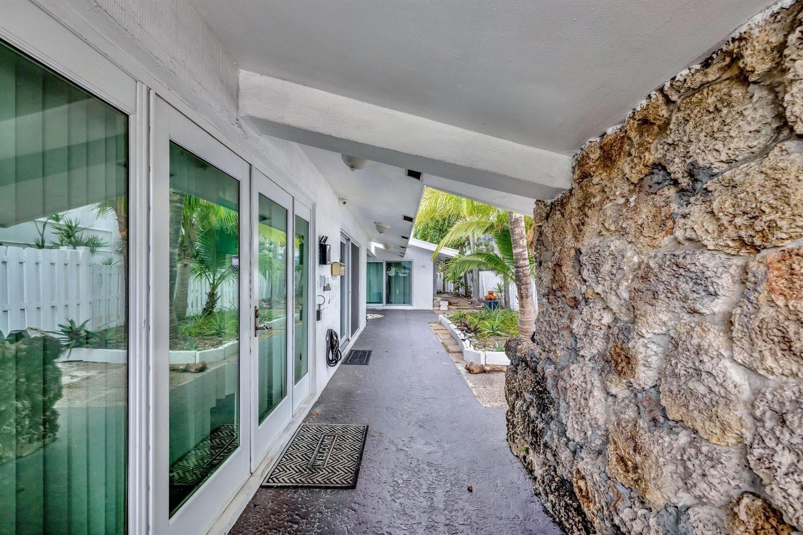 4548 N Ocean, Lauderdale By The Sea, FL 33313 — zdjęcie 5