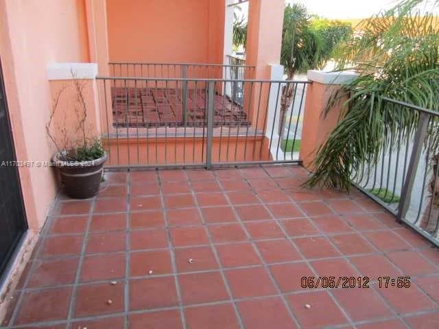 20820 San Simeon Way # 26-G, Miami, FL 33179 — zdjęcie 3