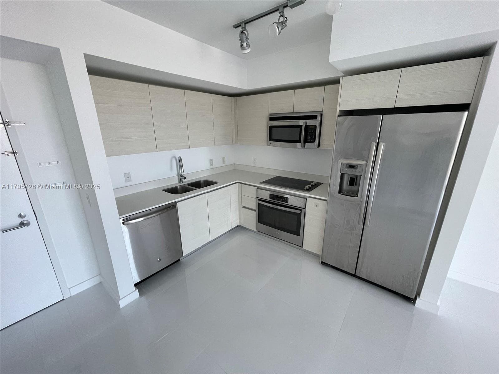 4250 Biscayne Blvd # 1104, Miami, FL 33137 — zdjęcie 3