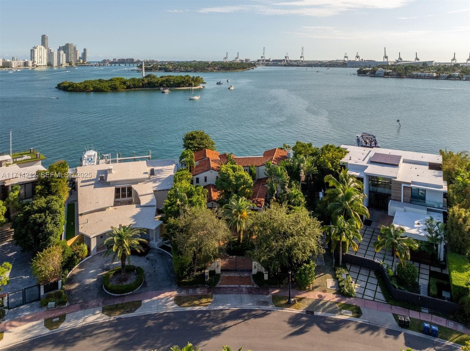 11 E Rivo Alto Dr, Miami Beach, FL 33139 — zdjęcie 3