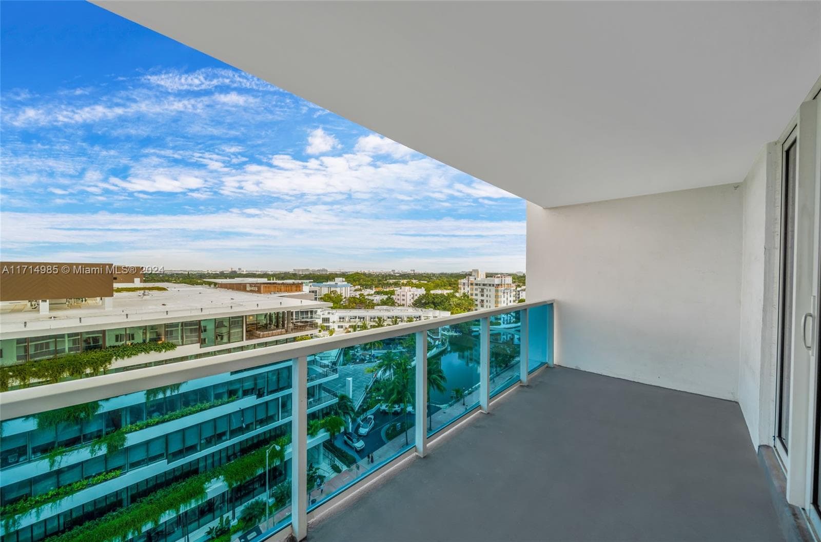 2301 Collins Ave # 1030, Miami Beach, FL 33139 — zdjęcie 3