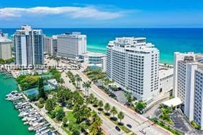 5401 Collins Ave # 223, Miami Beach, FL 33140