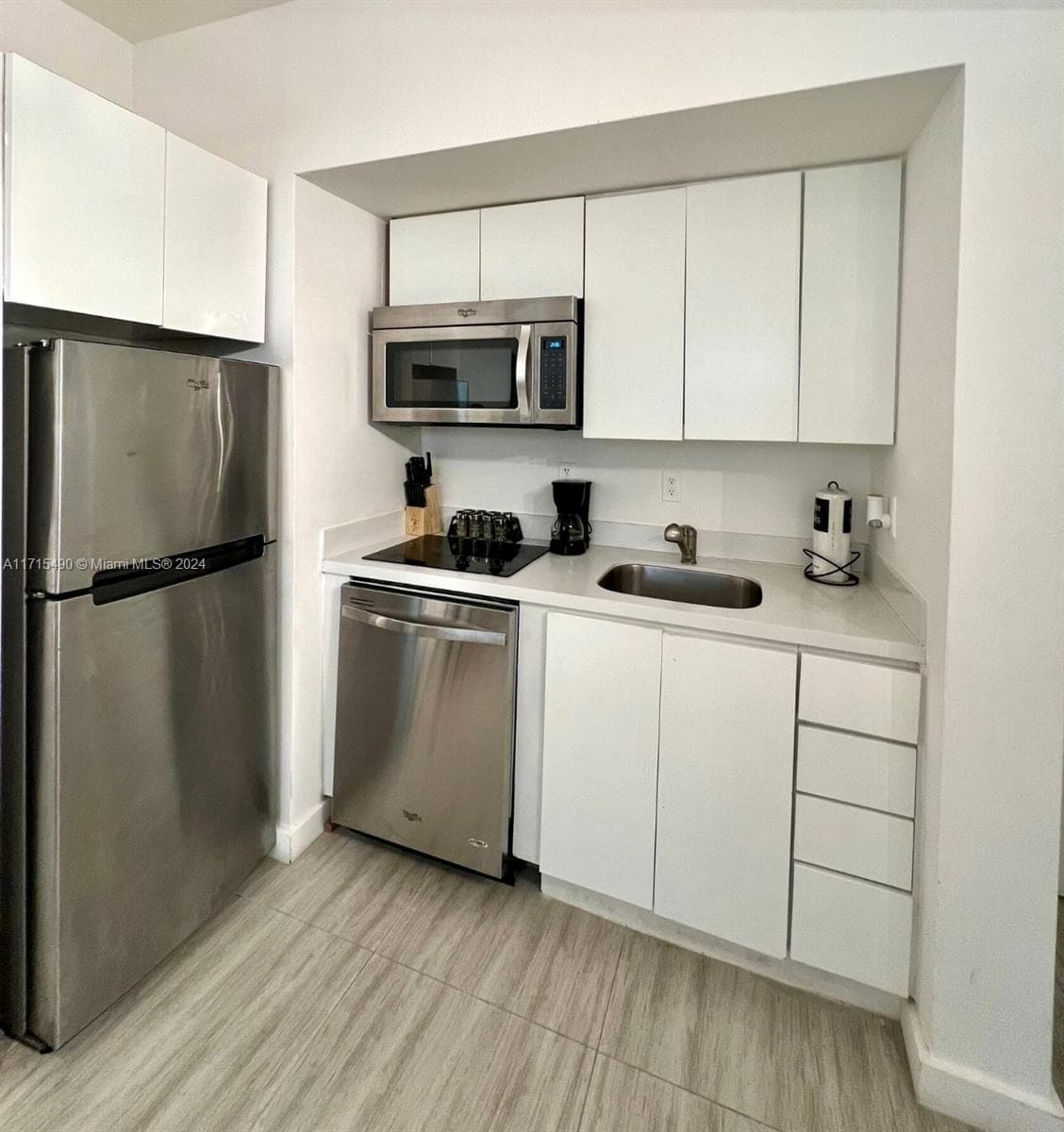 1611 Meridian Ave # 102, Miami Beach, FL 33139 — zdjęcie 2