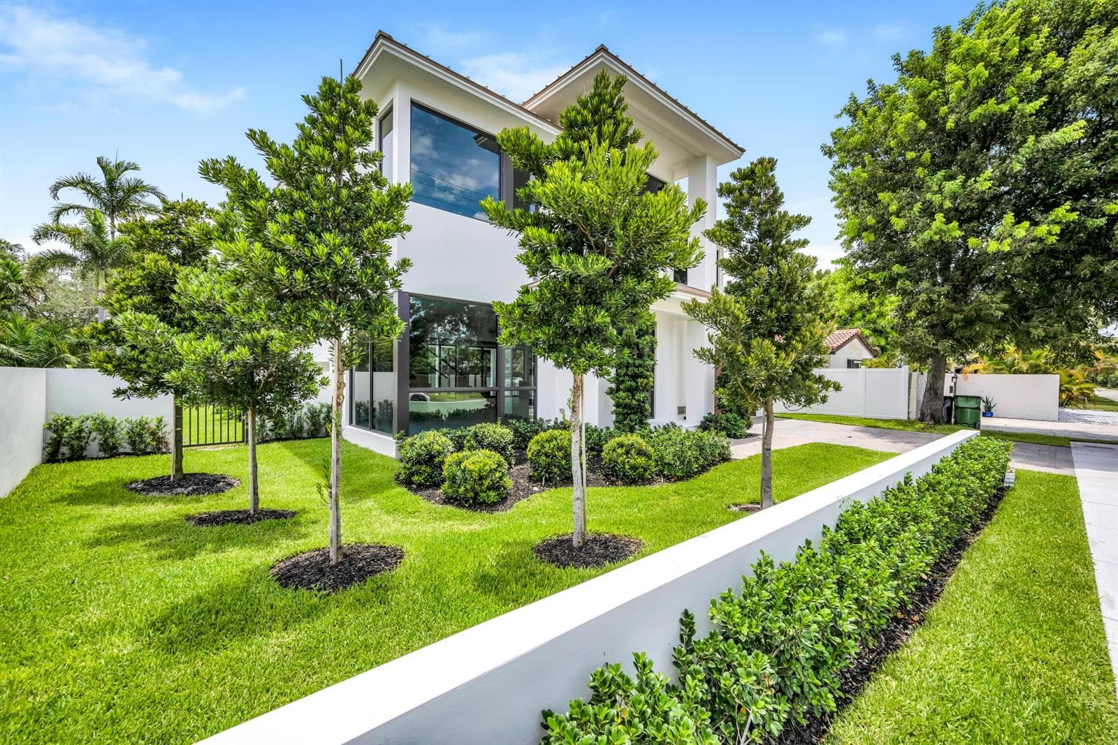 445 NE 11th Avenue, Fort Lauderdale, FL 33301 — zdjęcie 2