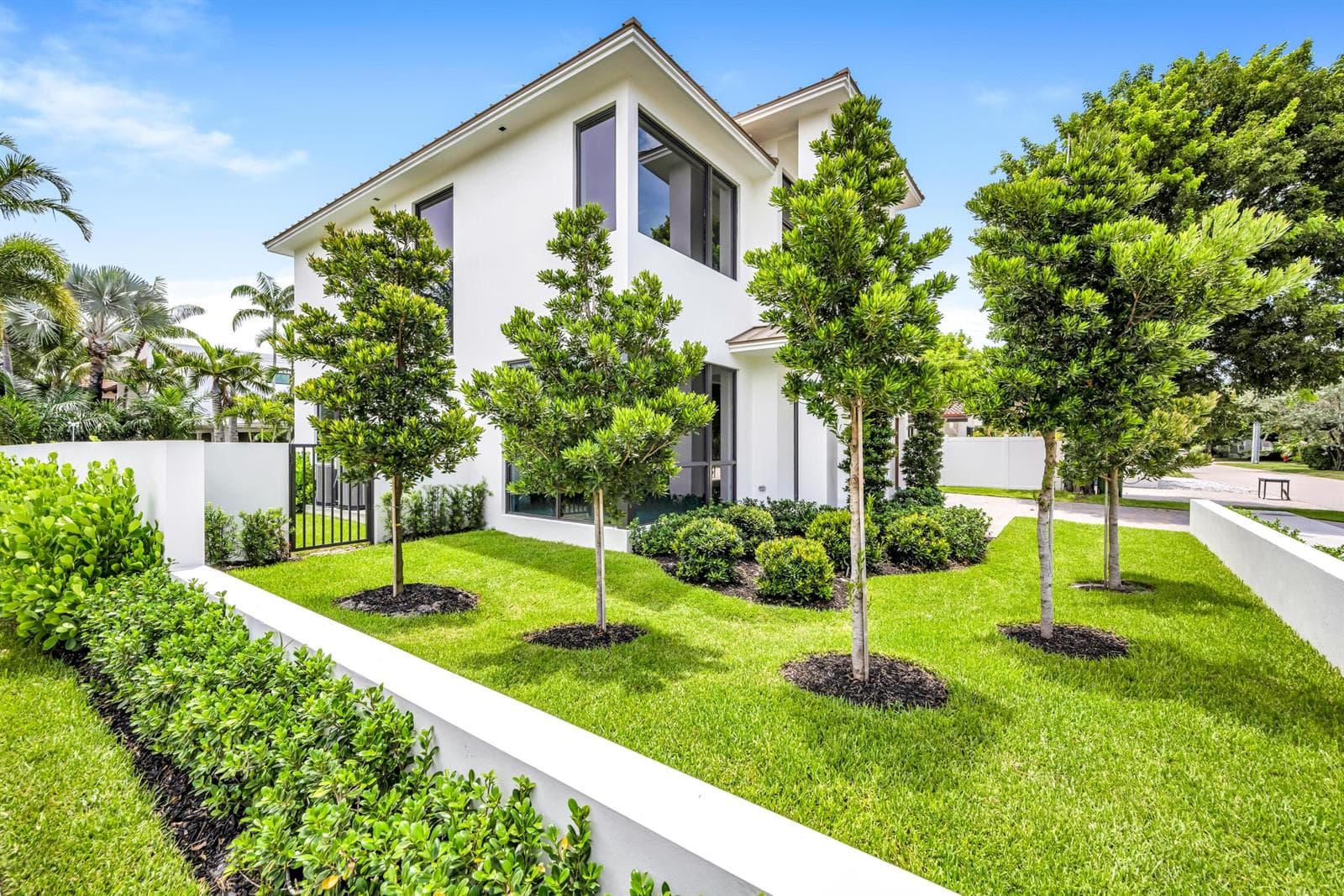 445 NE 11th Avenue, Fort Lauderdale, FL 33301 — zdjęcie 3