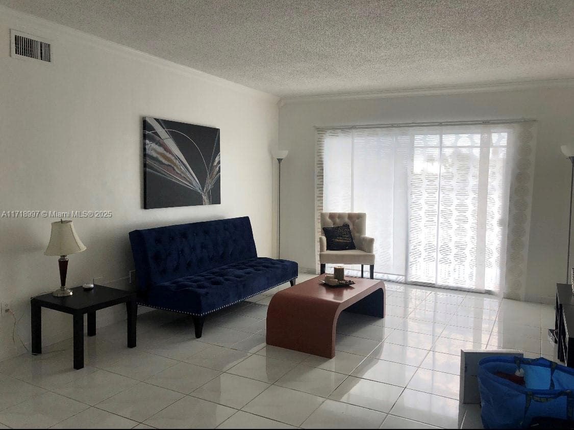 7920 East Dr # 6, North Bay Village, FL 33141 — zdjęcie 2