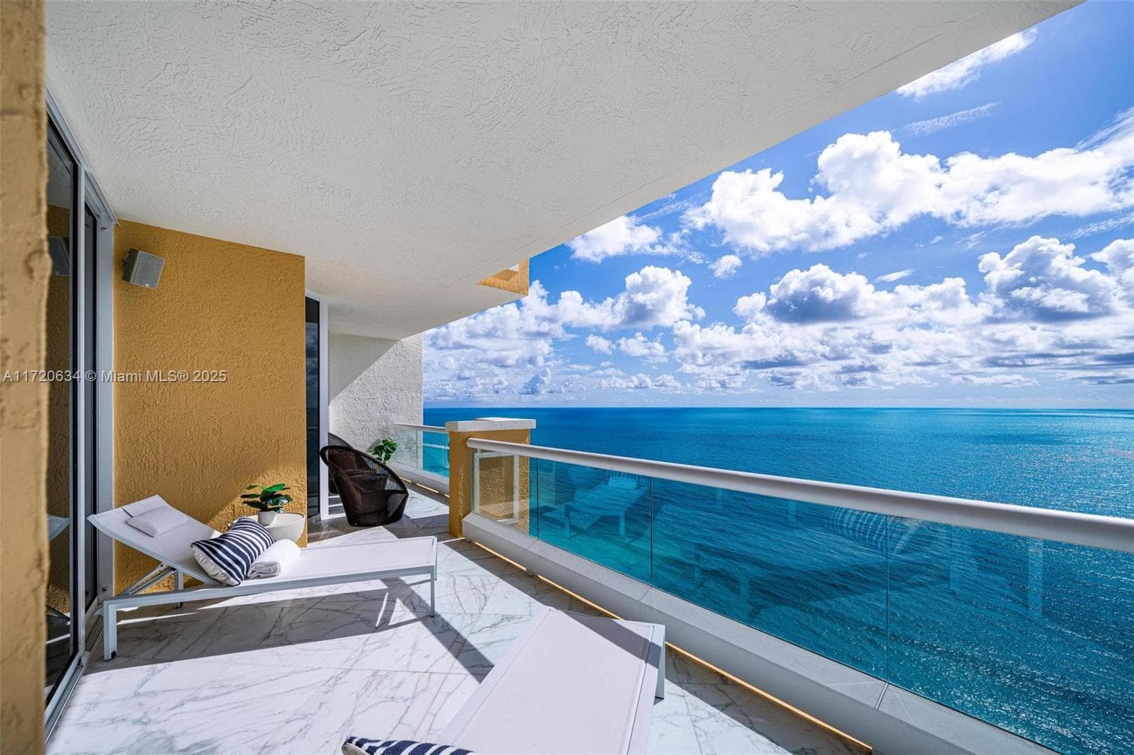 17875 Collins Ave # 2602, Sunny Isles Beach, FL 33160 — zdjęcie 2