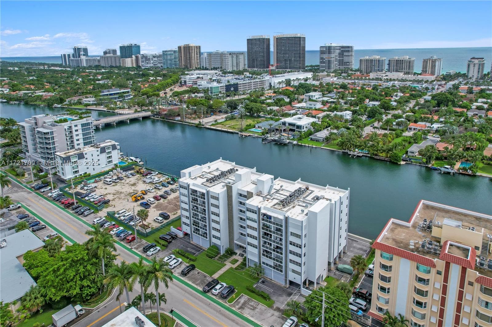 9381 E Bay Harbor Dr # 301N, Bay Harbor Islands, FL 33154 — zdjęcie 4