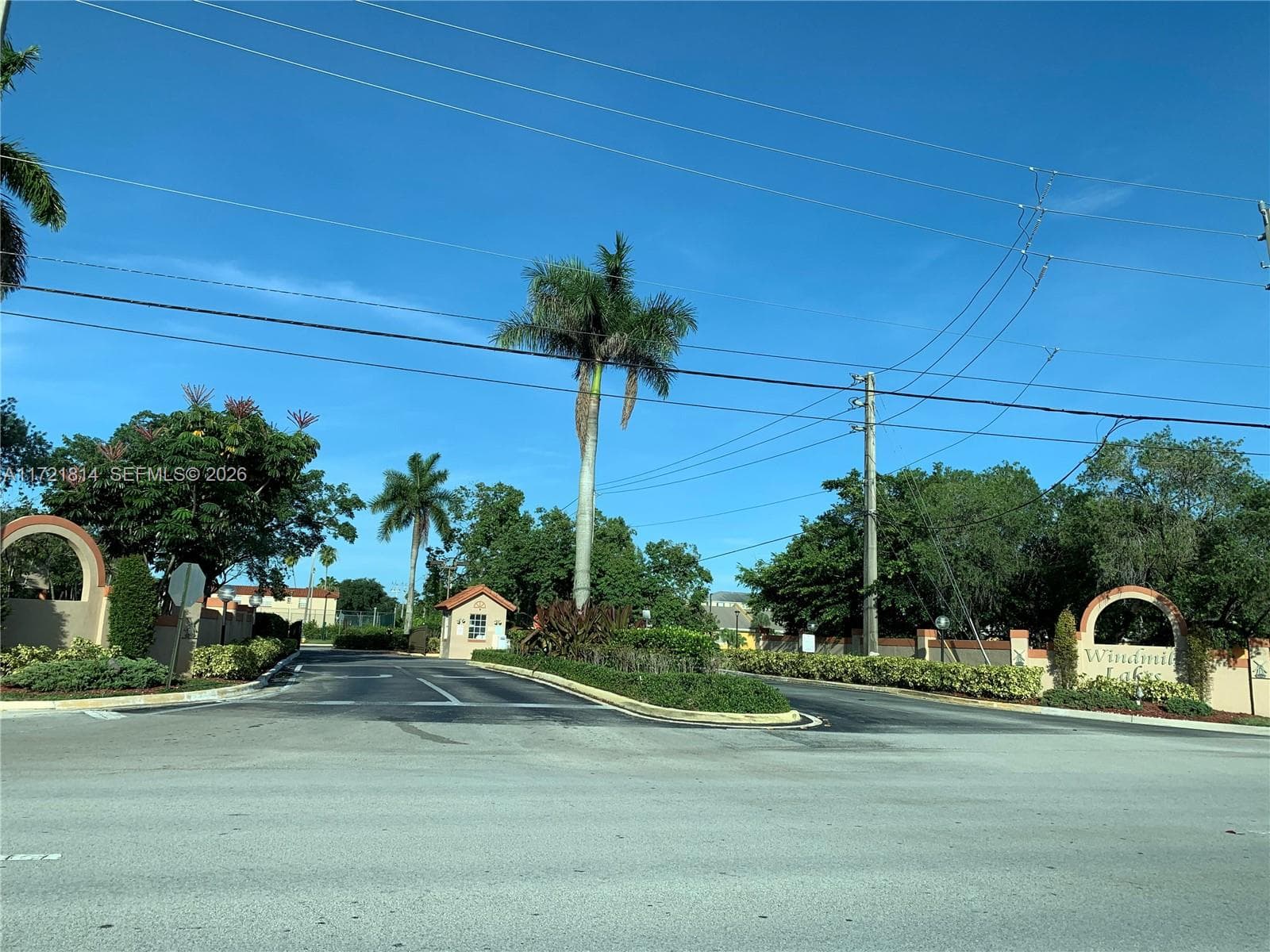 8710 SW 3rd St # 104, Pembroke Pines, FL 33025 — zdjęcie 2