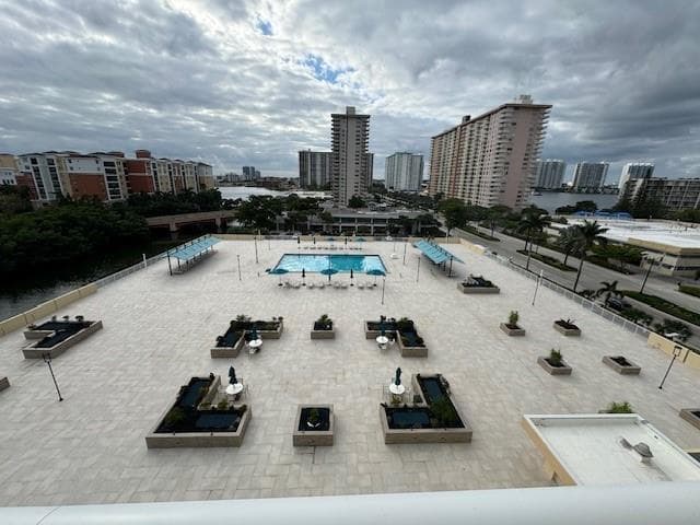 230 174th Street # 814, Sunny Isles Beach, FL 33160 — zdjęcie 2