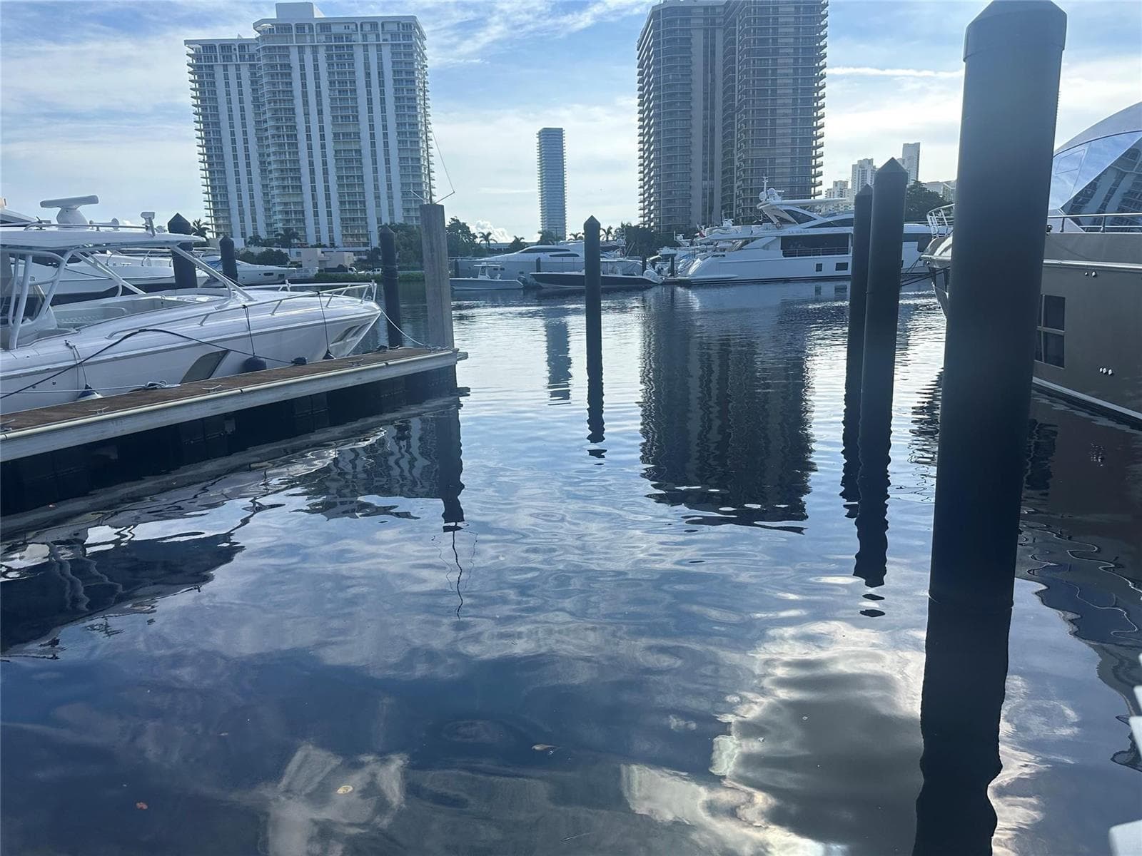 19777 E Country Club Drive, Aventura, FL 33180 — zdjęcie 4
