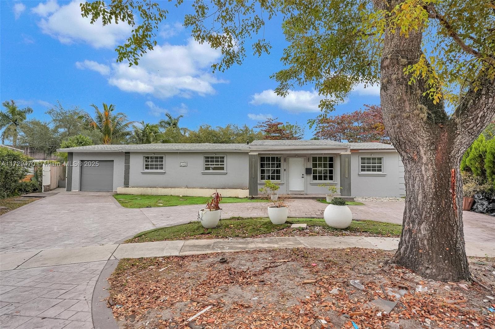 18600 NE 7th Ct, North Miami Beach, FL 33179 — zdjęcie 2