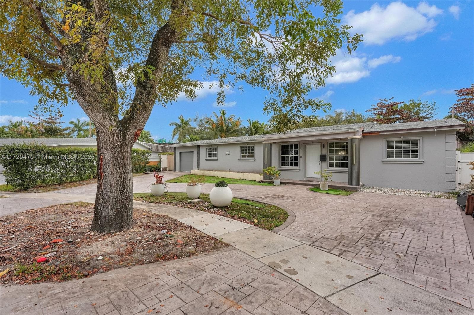 18600 NE 7th Ct, North Miami Beach, FL 33179 — zdjęcie 3