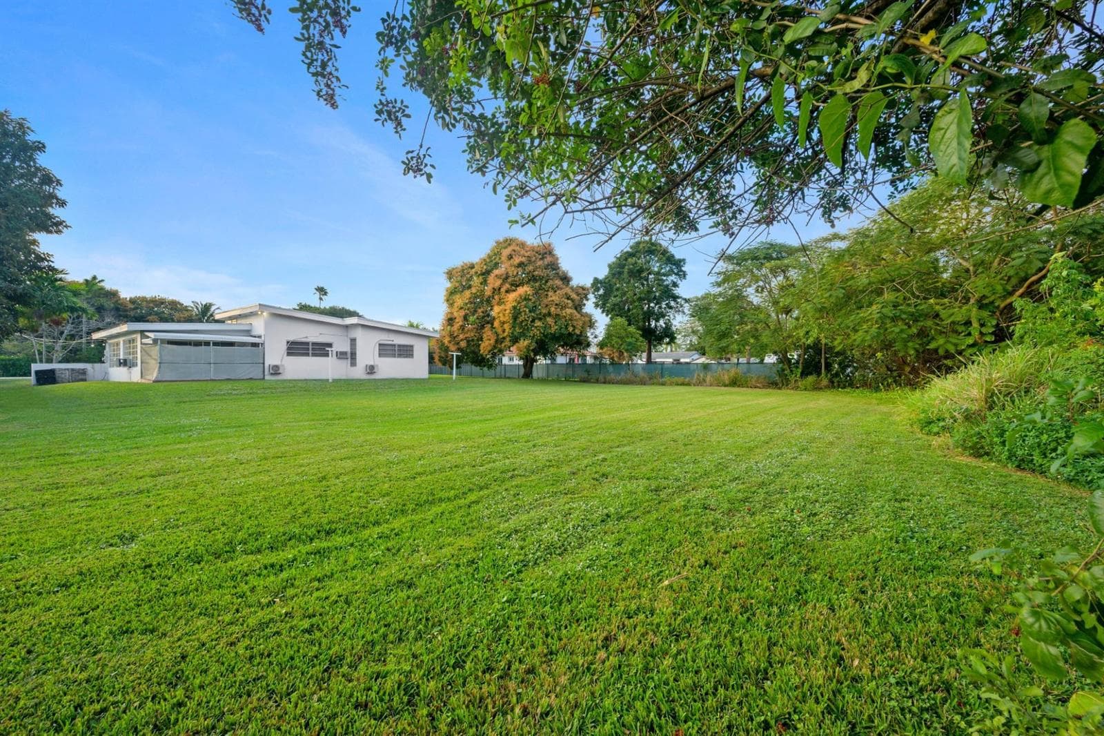 13945 N Miami Avenue, Miami, FL 33168 — zdjęcie 3