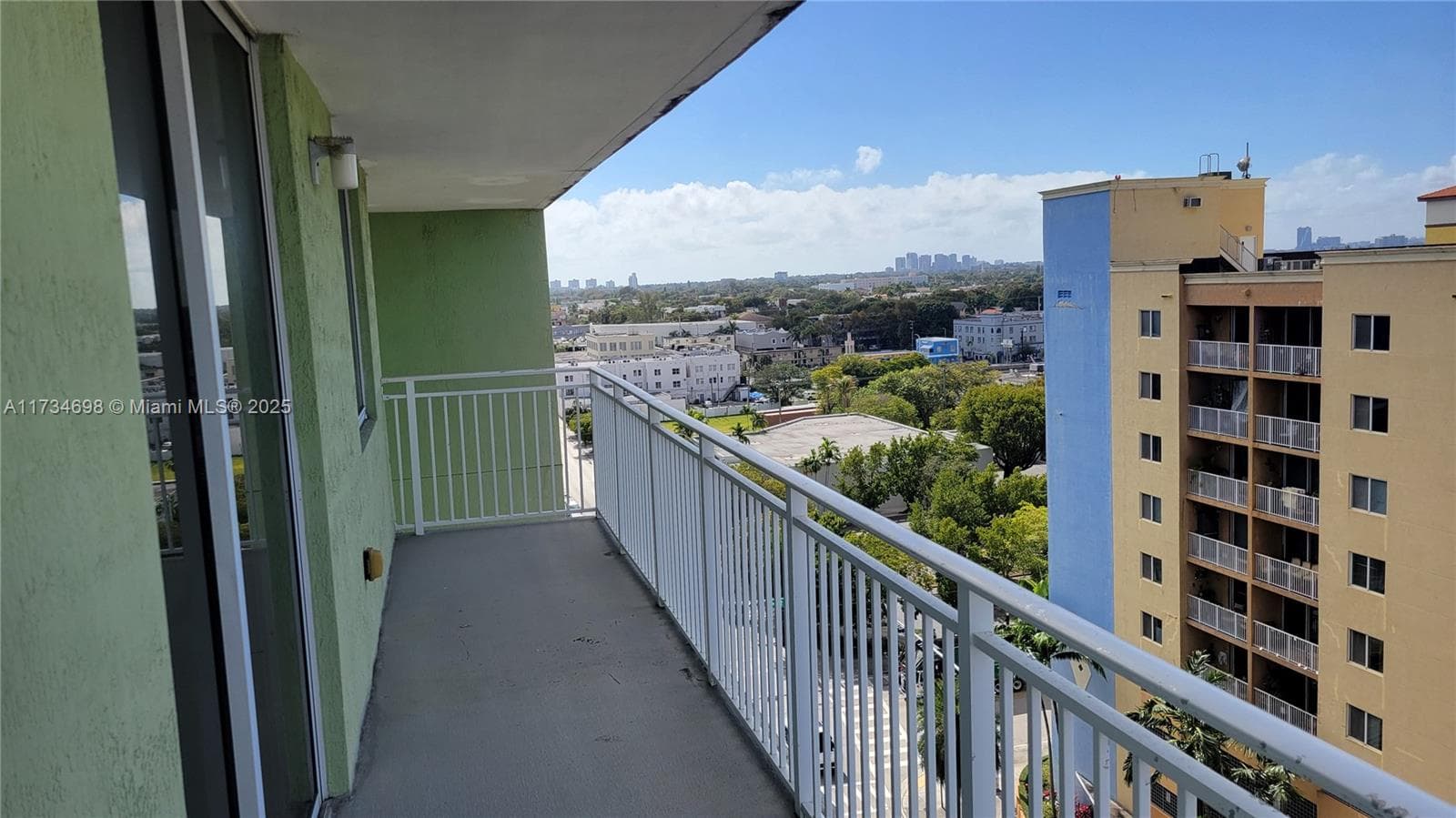 219 NW 12th Ave # 1004, Miami, FL 33128