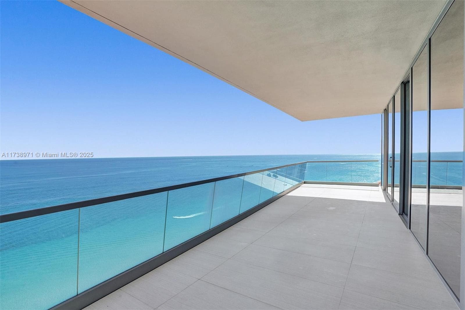18501 Collins Ave # 2704, Sunny Isles Beach, FL 33160 — zdjęcie 2