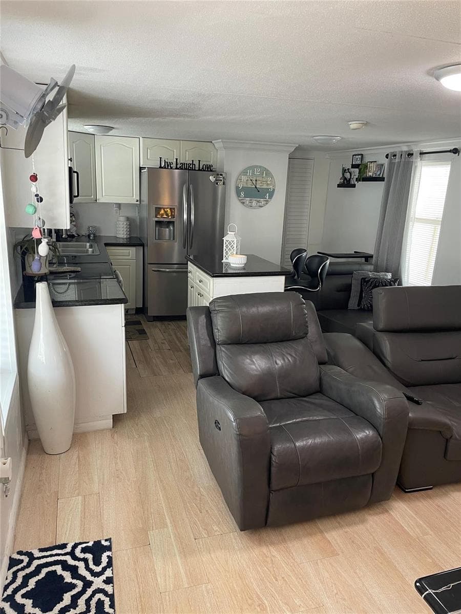 8670 SW 18th Court, Davie, FL 33324 — zdjęcie 4