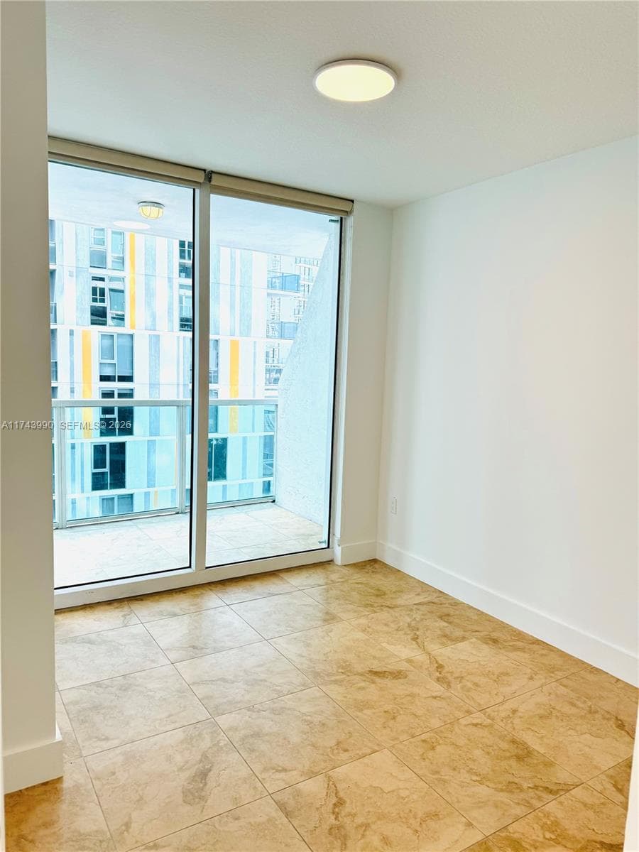 41 SE 5th St # 808, Miami, FL 33131 — zdjęcie 5