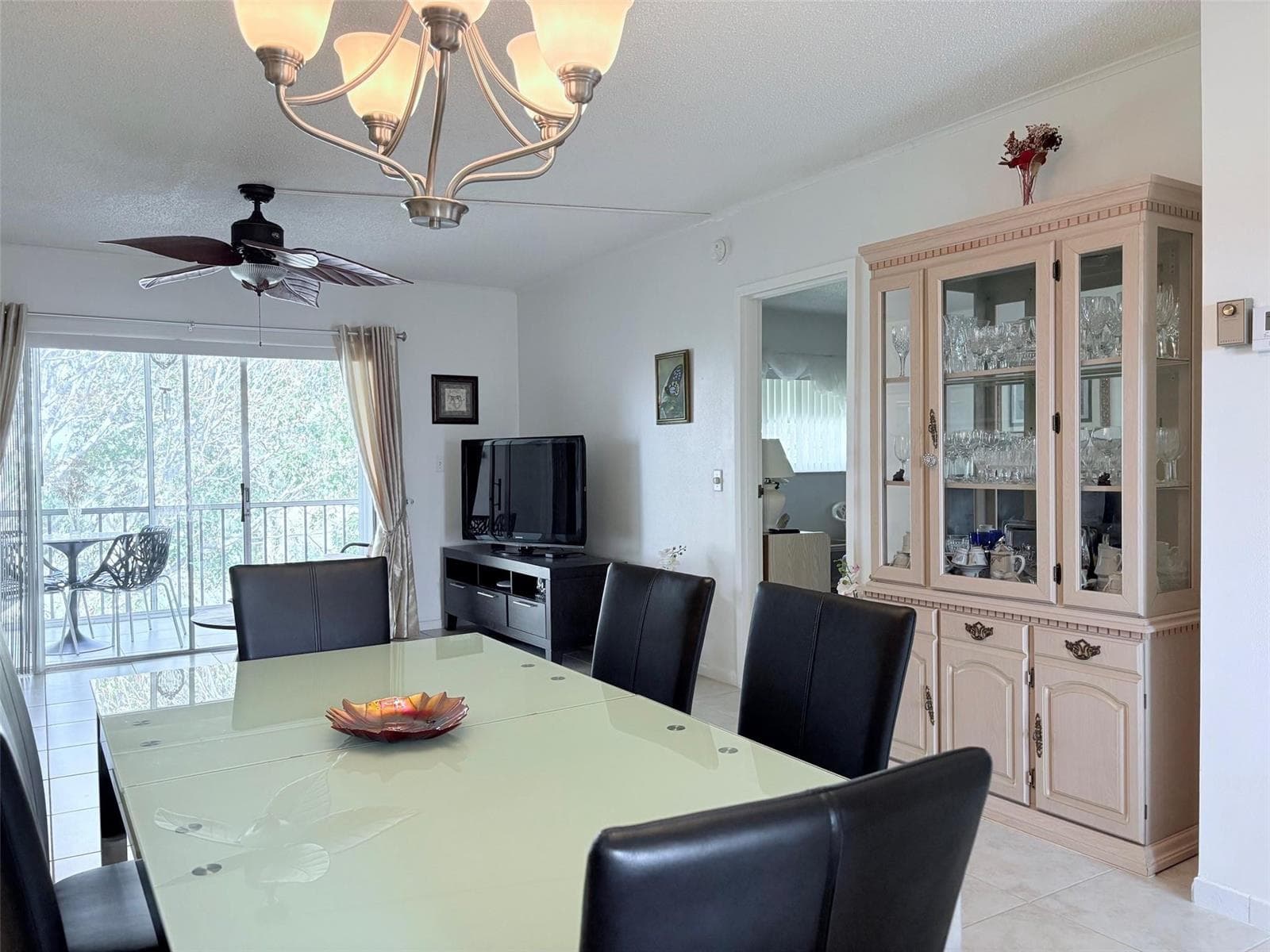 1055 Country Club Drive # 404, Margate, FL 33063 — zdjęcie 5