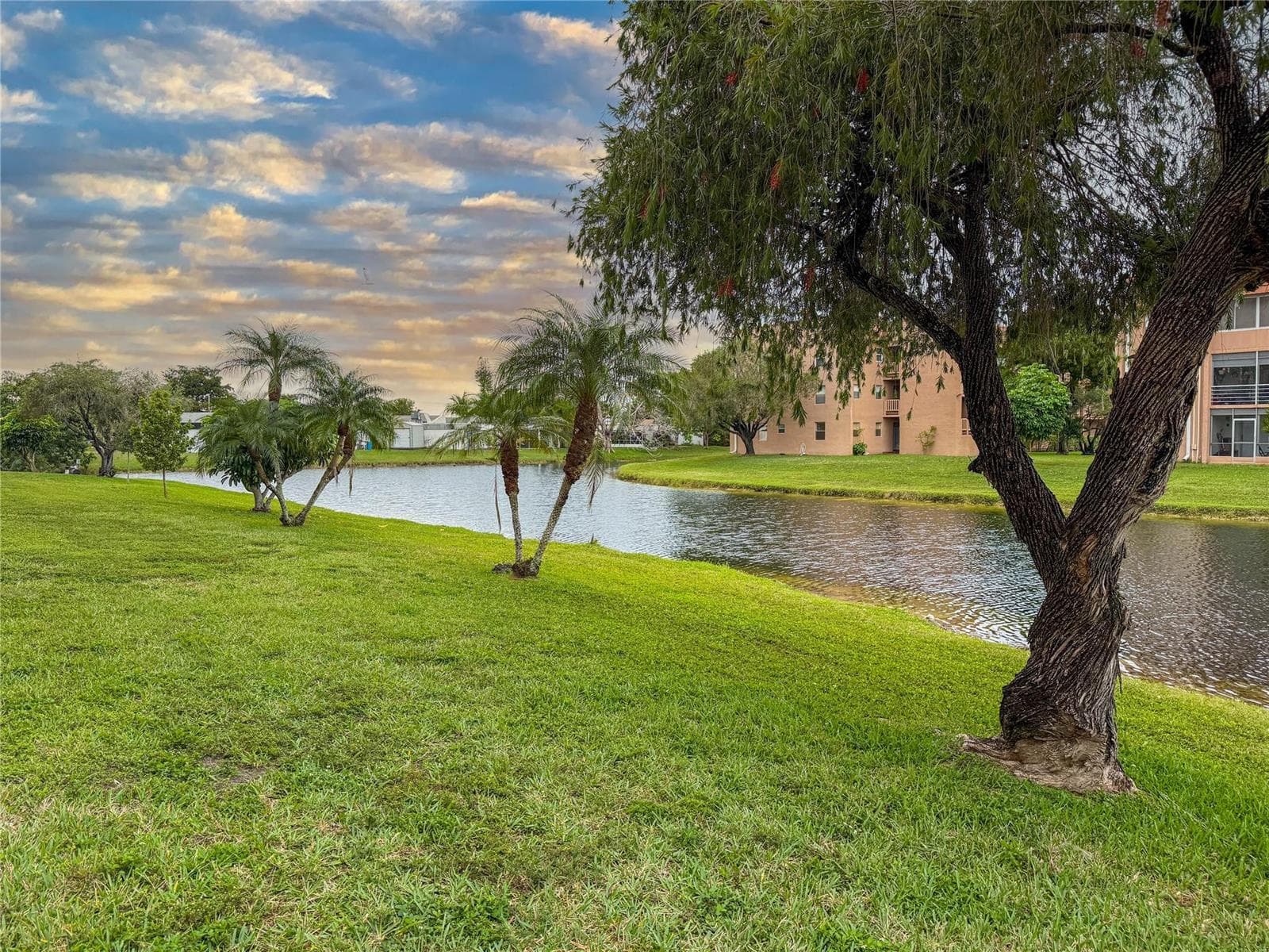 9460 Sunrise Lake Boulevard # 212, Sunrise, FL 33322 — zdjęcie 5