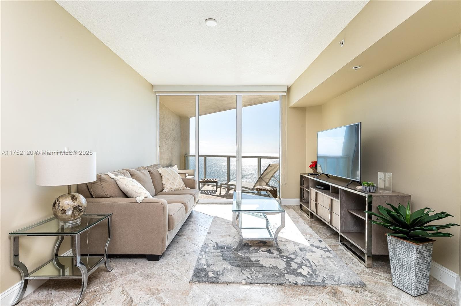 16699 Collins Ave # 3010, Sunny Isles Beach, FL 33160 — zdjęcie 2