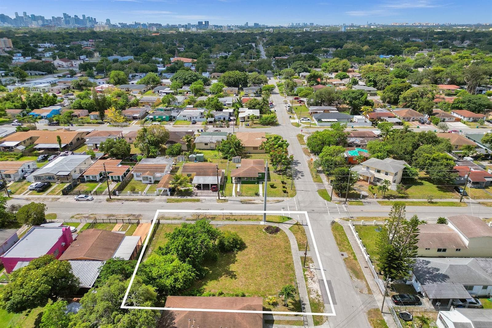 1895 NW 58th Street, Miami, FL 33142 — zdjęcie 3