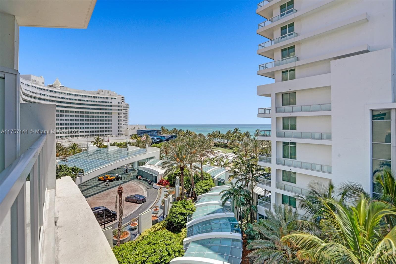 4401 Collins Ave # 702/704, Miami Beach, FL 33140 — zdjęcie 3