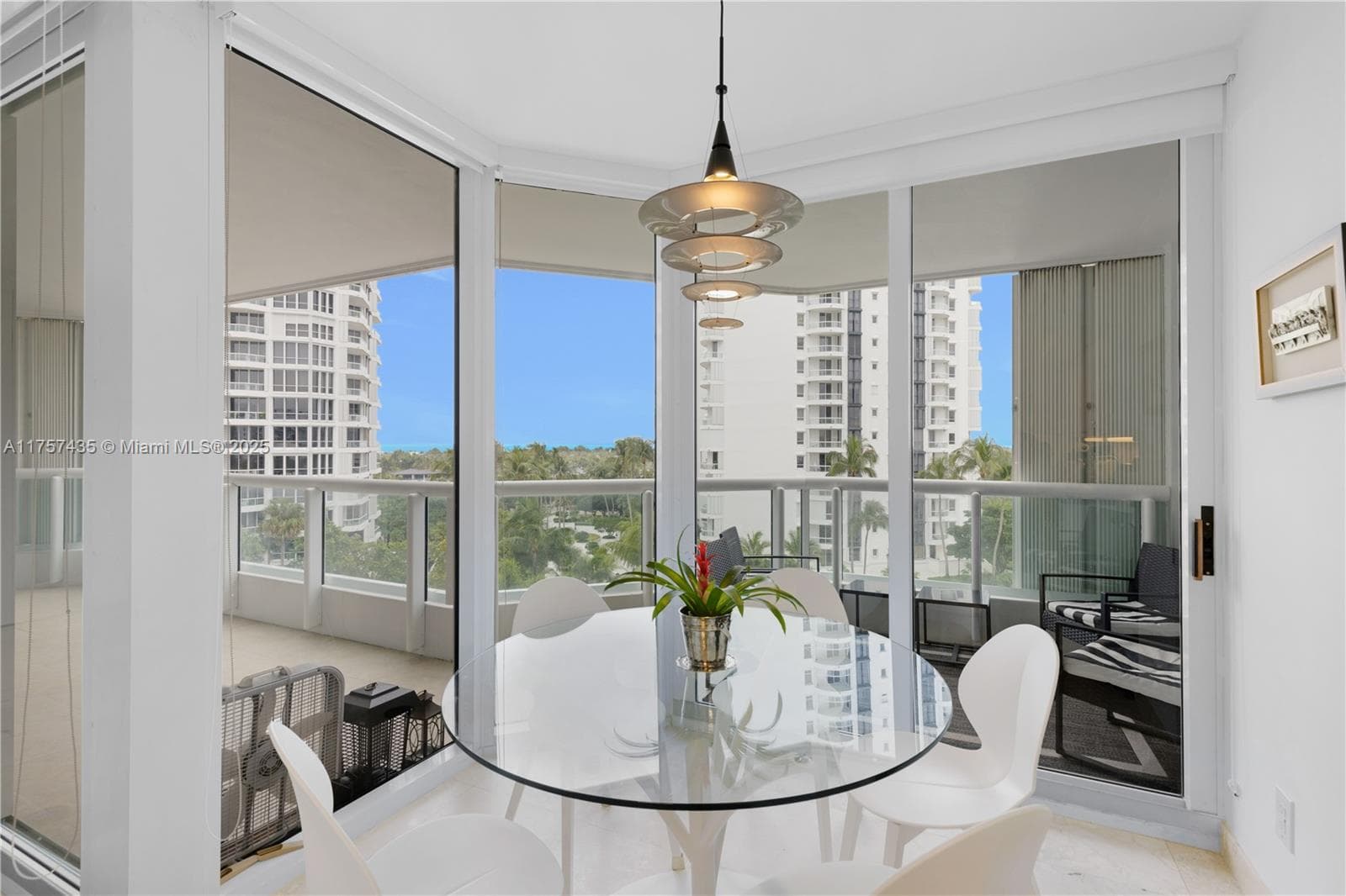 21055 Yacht Club Dr # 902, Aventura, FL 33180 — zdjęcie 3