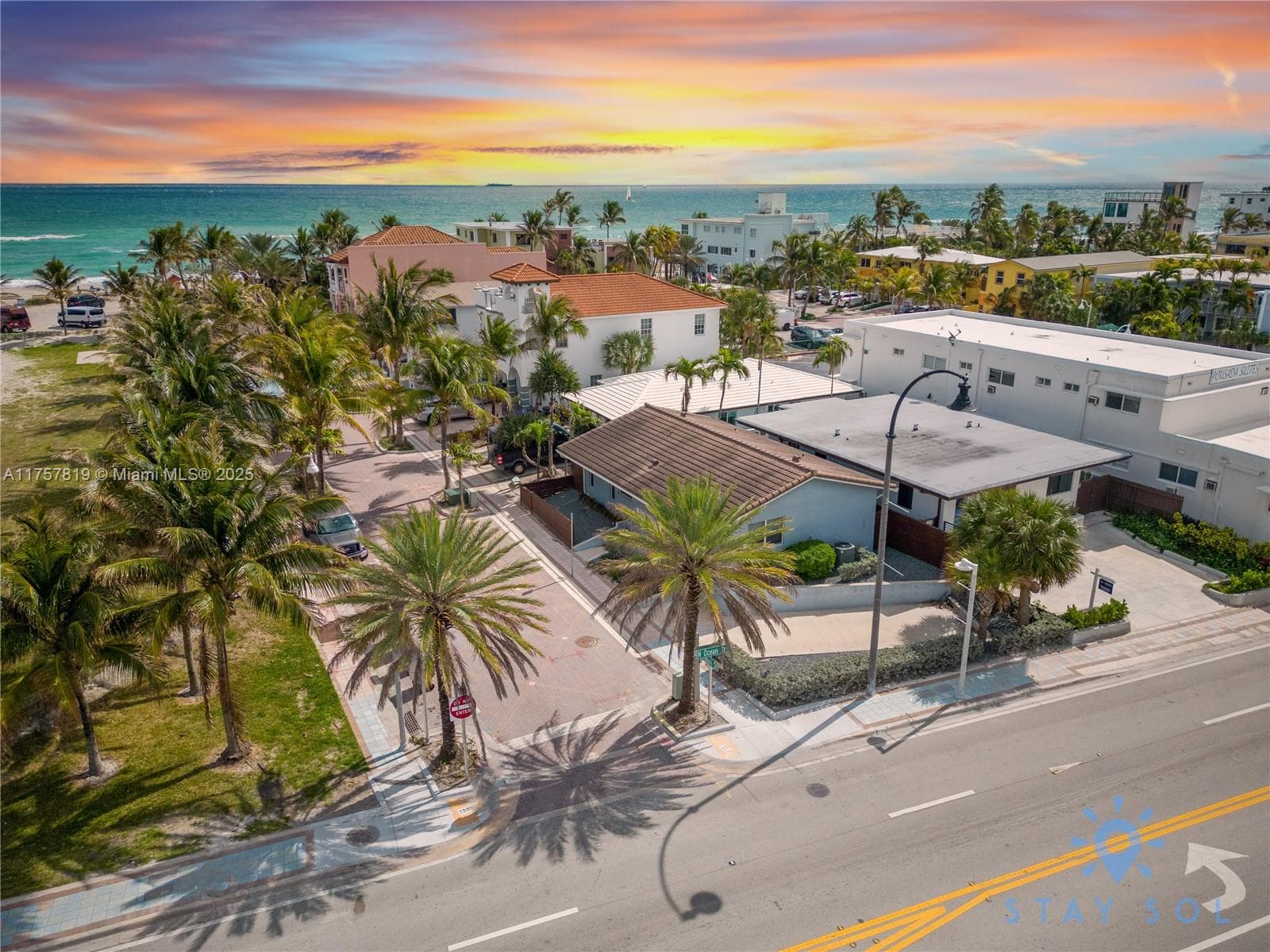 328 Missouri St # ., Hollywood, FL 33019
