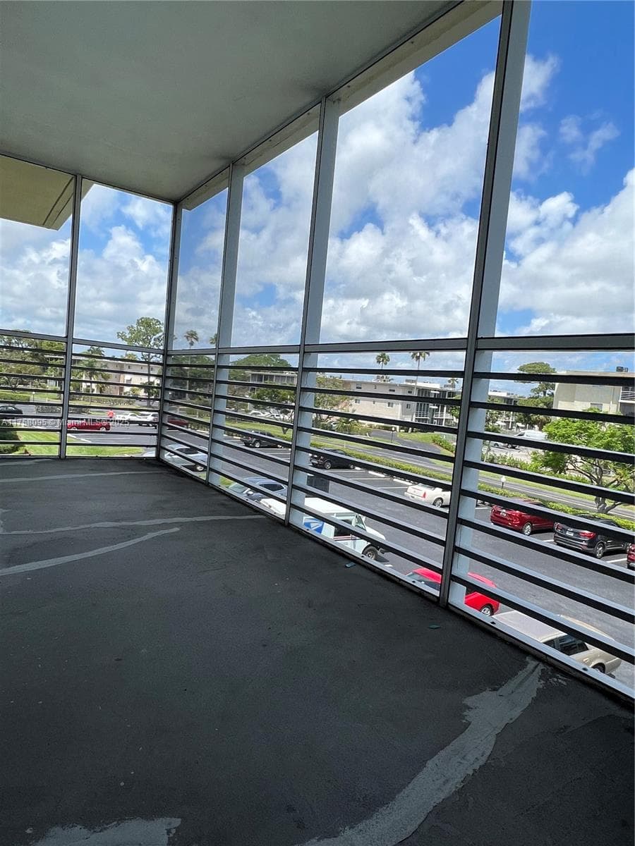 2562 N Garden Dr N # 301, Lake Worth, FL 33461 — zdjęcie 2