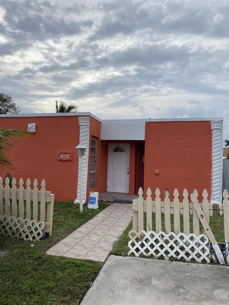 1110 S 29th Avenue, Hollywood, FL 33020 — zdjęcie 2