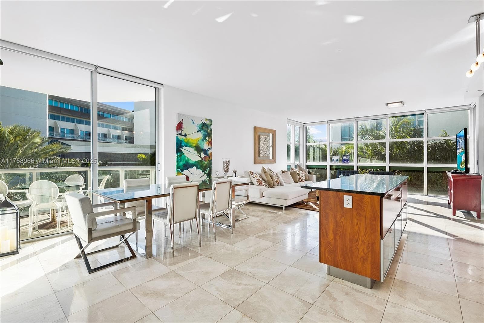 3131 NE 188th St # 1-508, Aventura, FL 33180 — zdjęcie 2