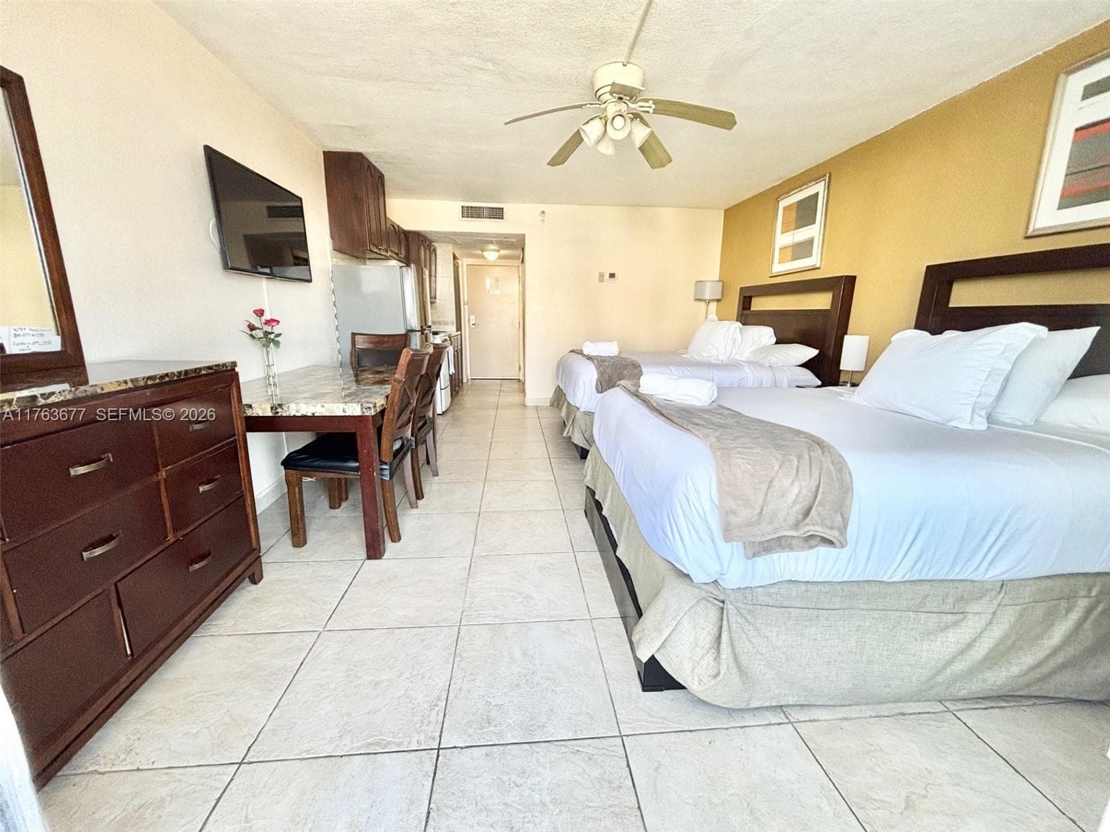 19201 Collins Ave # 338, Sunny Isles Beach, FL 33160 — zdjęcie 4