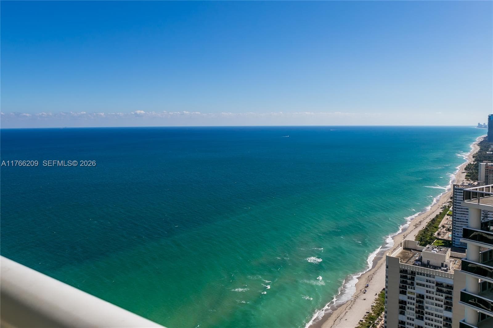 1830 S OCEAN DR # 4705, Hallandale Beach, FL 33009