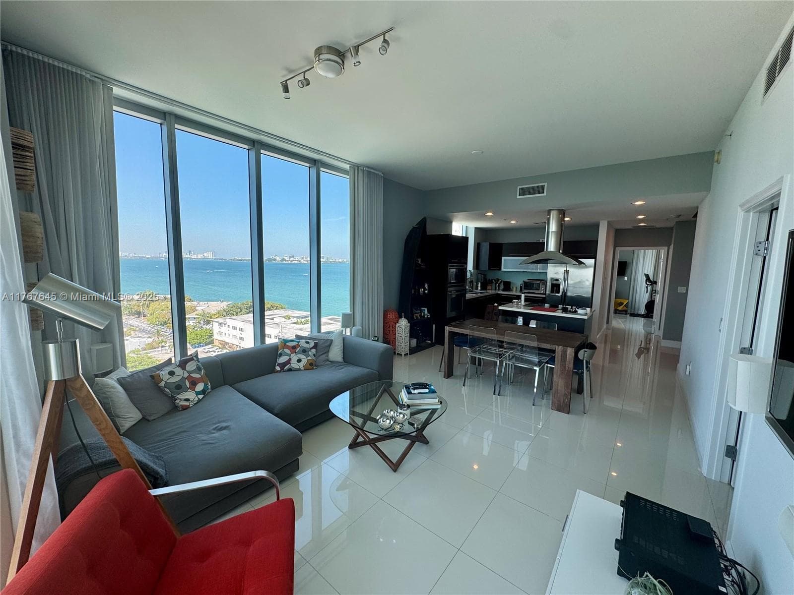 7930 East Dr # 1008, North Bay Village, FL 33141