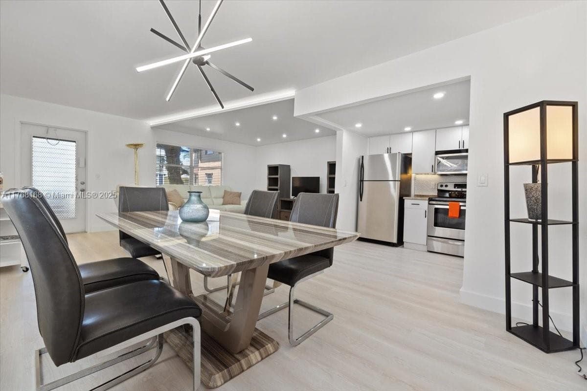 590 Brittany M # 590, Delray Beach, FL 33446