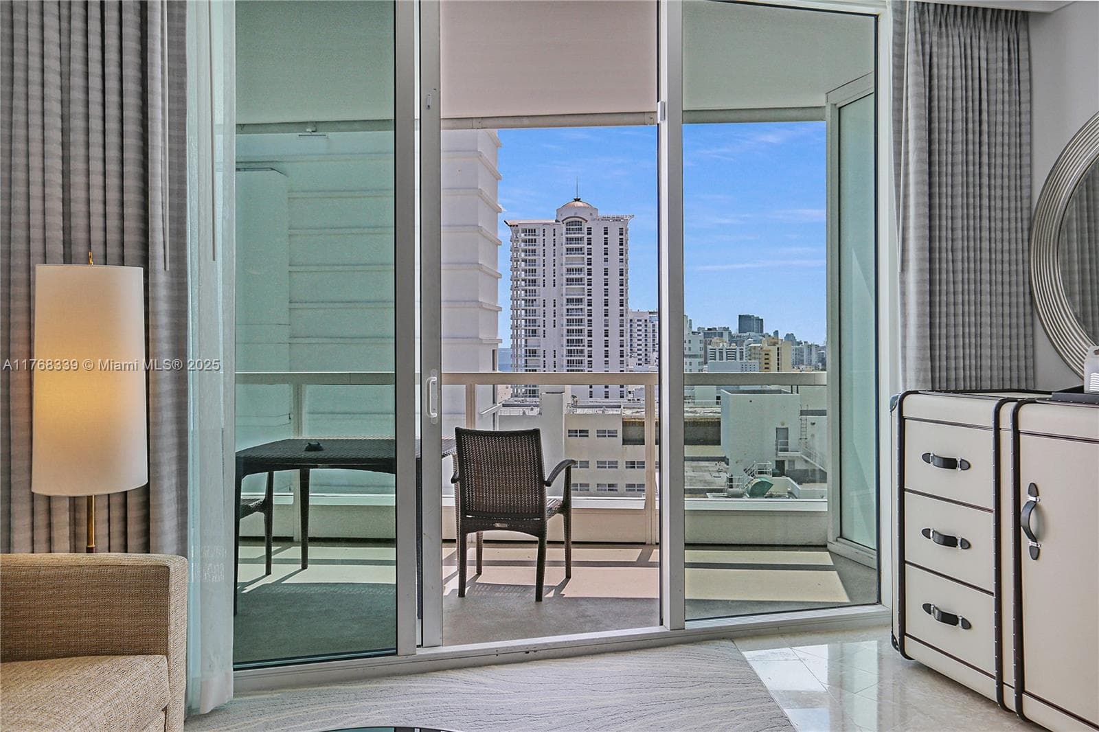 4391 Collins Ave # 1415, Miami Beach, FL 33140 — zdjęcie 5