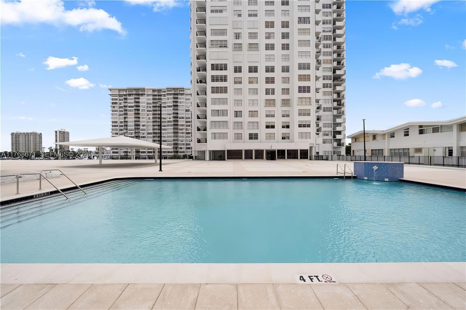 2750 NE 183rd St # 1207, Aventura, FL 33160 — zdjęcie 4
