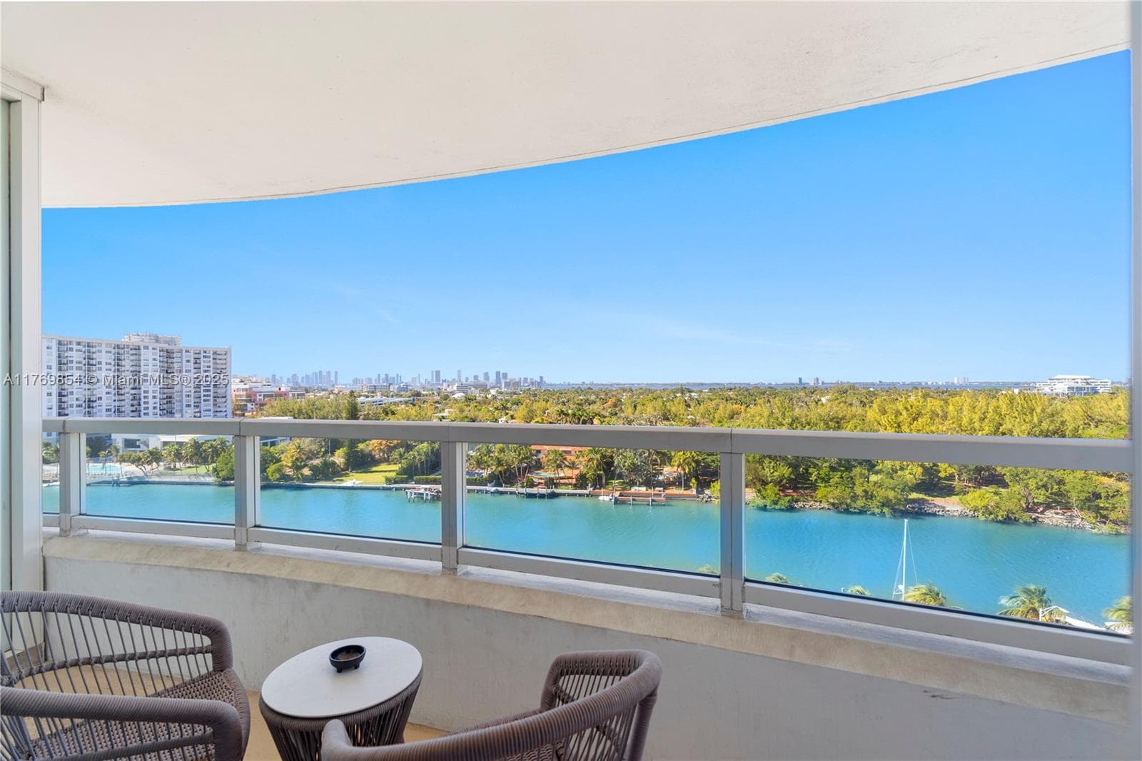 4401 Collins Ave # 1017, Miami Beach, FL 33140 — zdjęcie 5