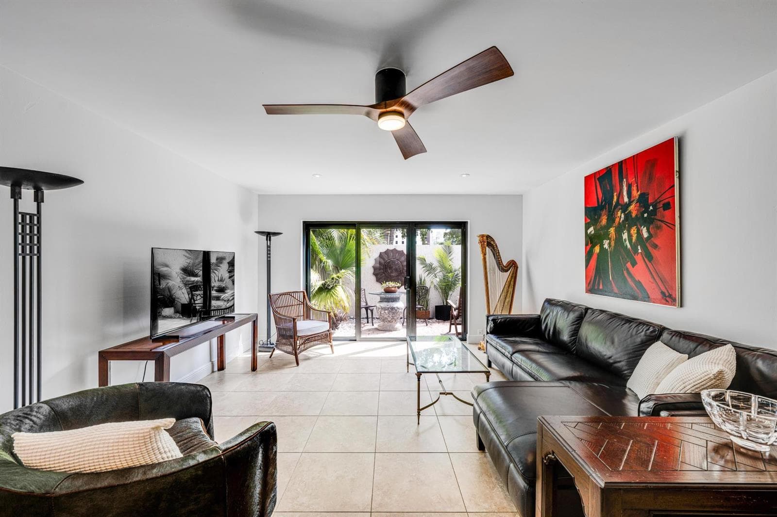 547 NE 7th Avenue # 3a, Fort Lauderdale, FL 33301