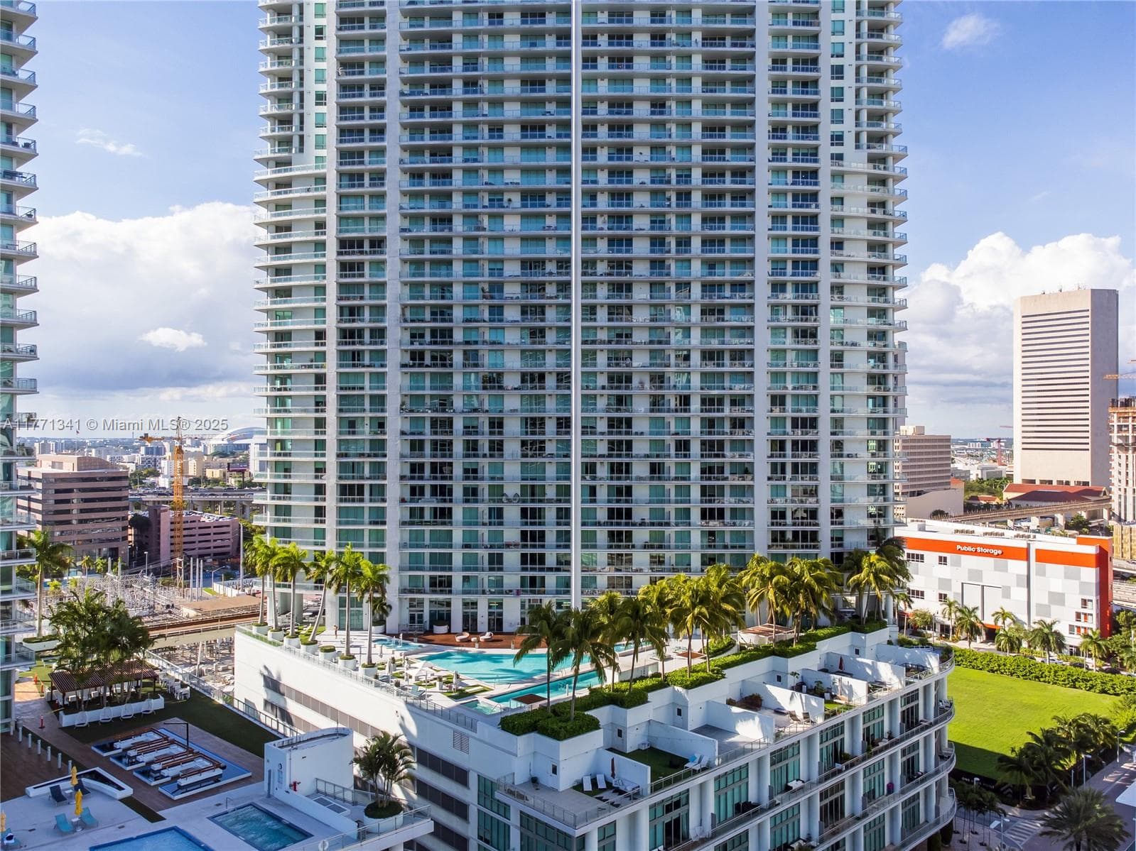 90 SW 3rd St # 4103, Miami, FL 33130 — zdjęcie 2