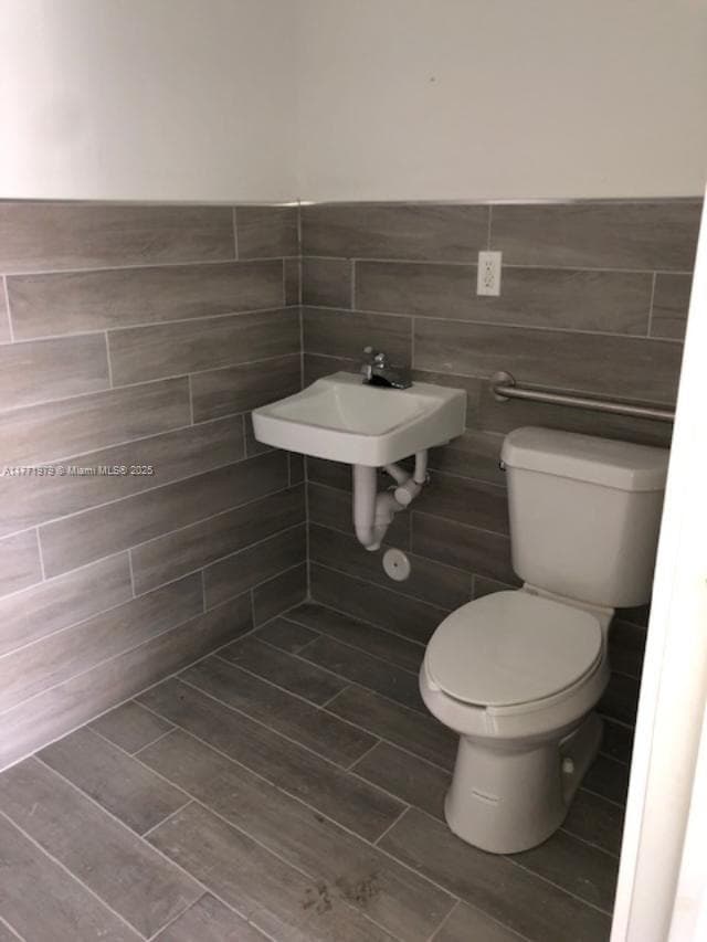 2201 NW 27th Ave # 2201, Miami, FL 33142 — zdjęcie 3