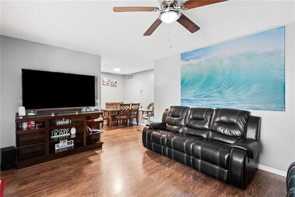 4140 Woodside Drive # 205, Coral Springs, FL 33065 — zdjęcie 3