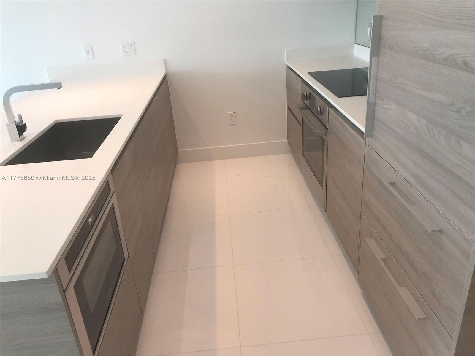 1300 S MIAMI AVE # 4003, Miami, FL 33130 — zdjęcie 4